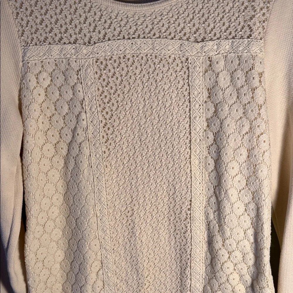 Lucky Brand Cream Lace-Panel Long Sleeve Waffle Top - Picture 8 of 12